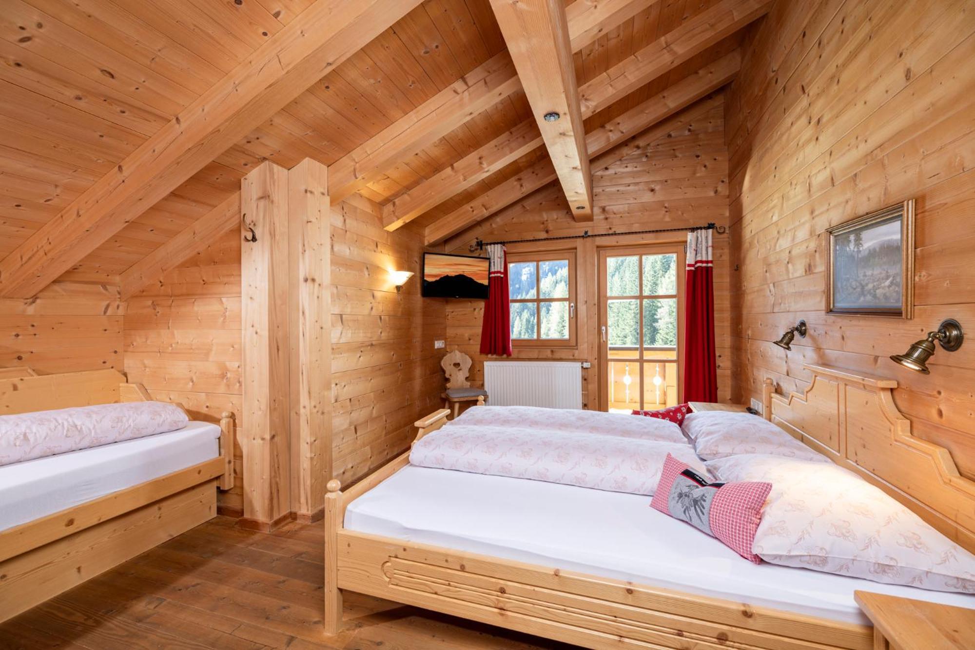 Family Lodge Maximilian Тукс Экстерьер фото